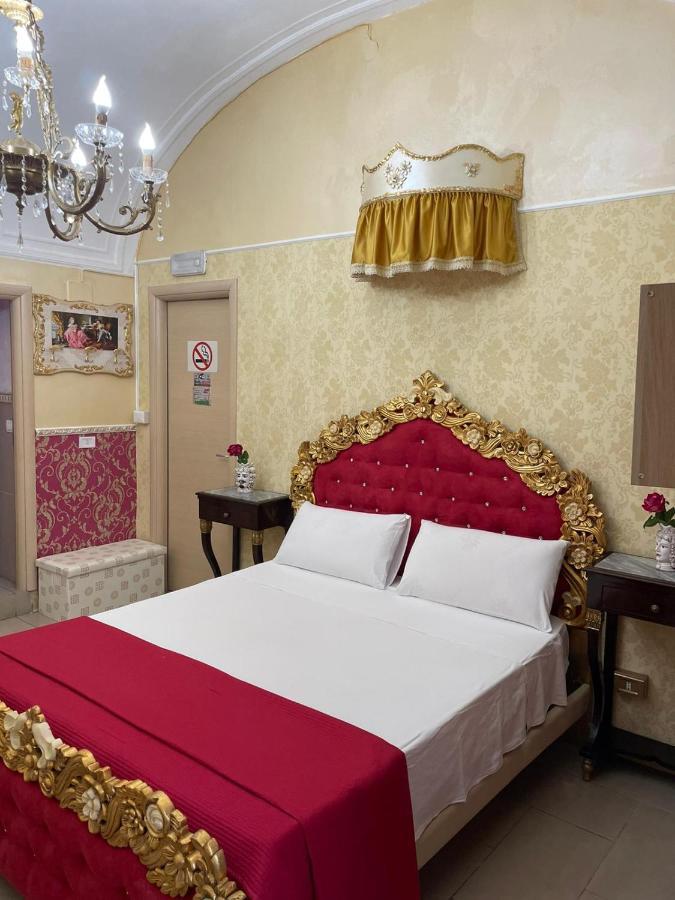 B&B Sotto Gli Archi Κατάνια Εξωτερικό φωτογραφία
